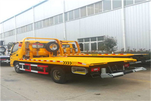 耀州区附近拖车救援搭电